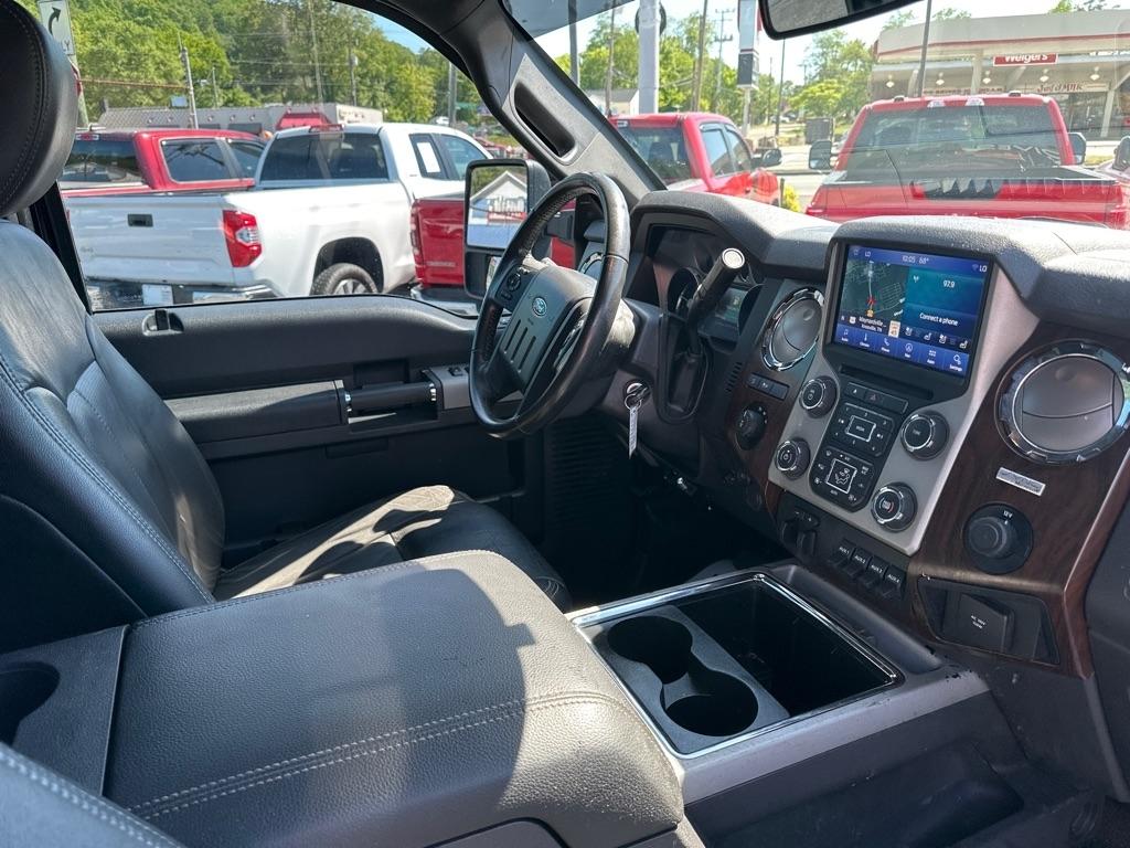 Ford Super Duty F-250 SRW 4WD Crew Cab 172" Platinum 2015