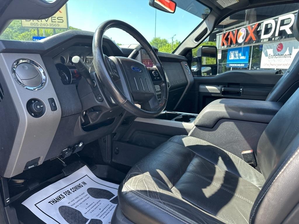Ford Super Duty F-250 SRW 4WD Crew Cab 172" Platinum 2015