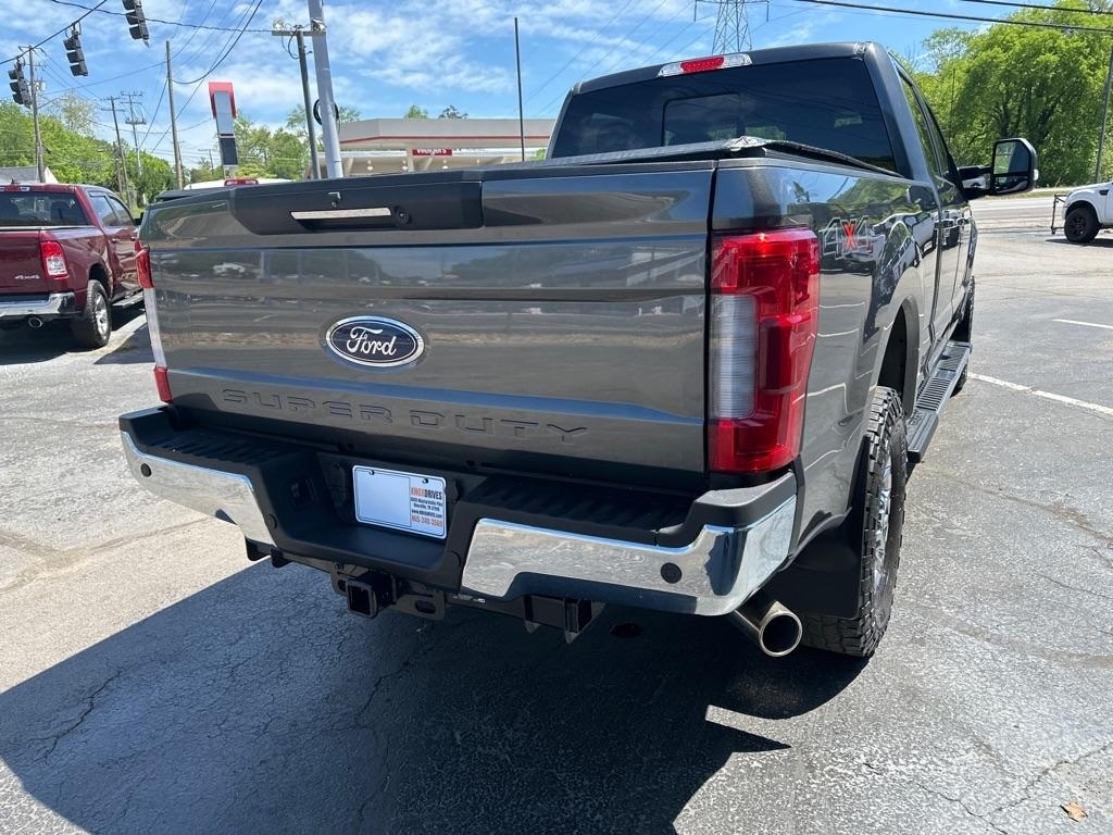 Ford Super Duty F-250 SRW King Ranch 4WD Crew Cab 8' Box 2019