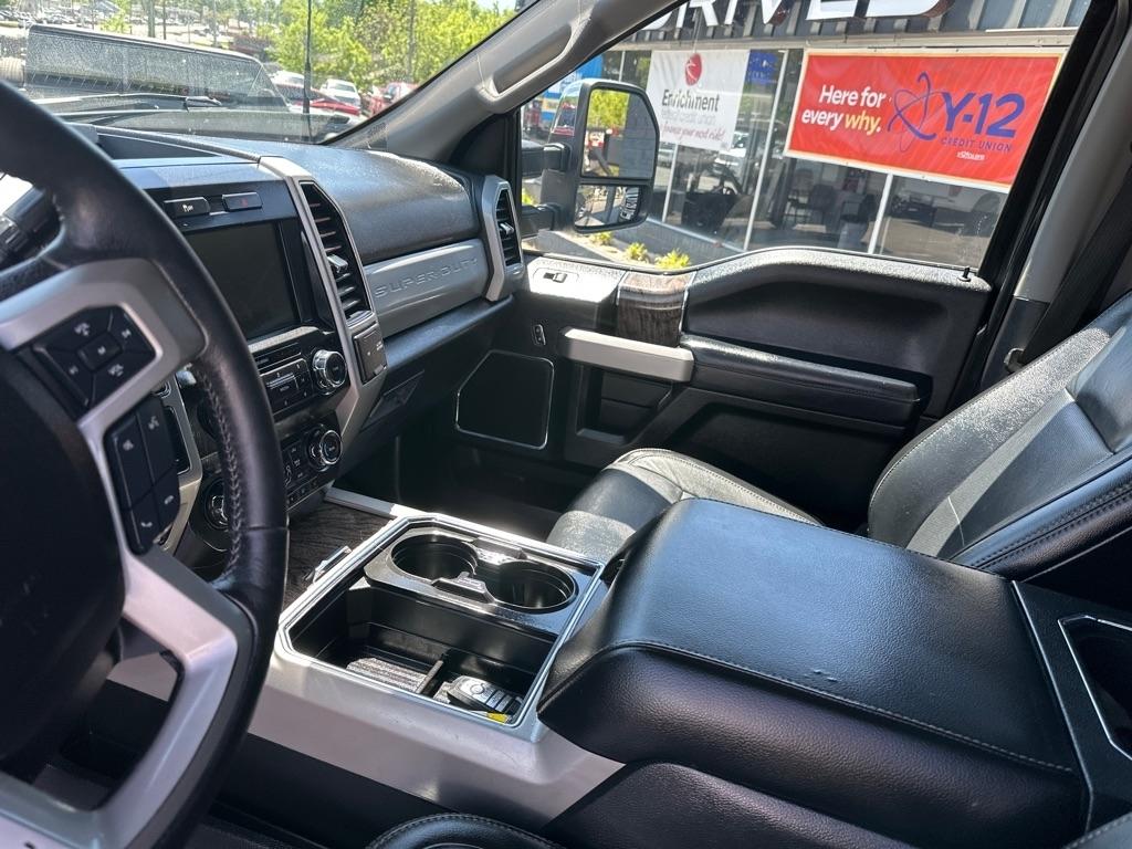 Ford Super Duty F-250 SRW King Ranch 4WD Crew Cab 8' Box 2019