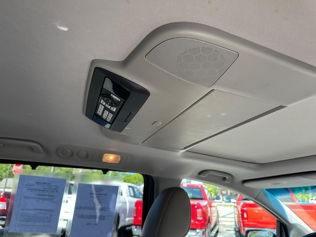 Honda Odyssey 5dr Touring 2011