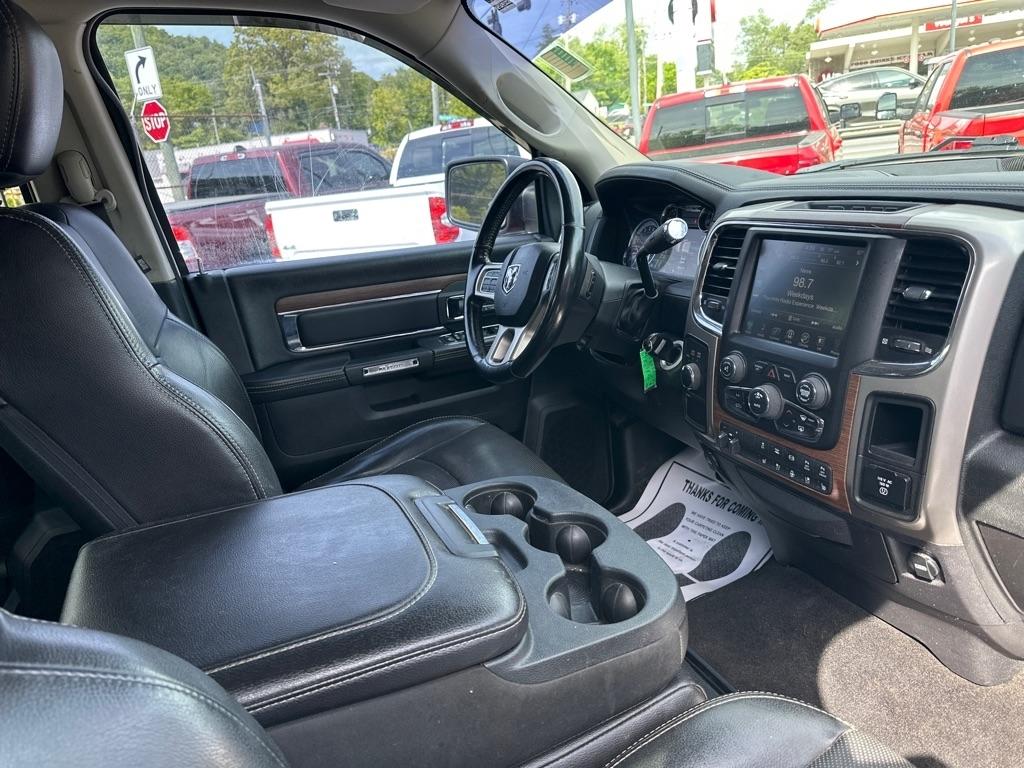 RAM 2500 4WD Crew Cab 149" Laramie 2016