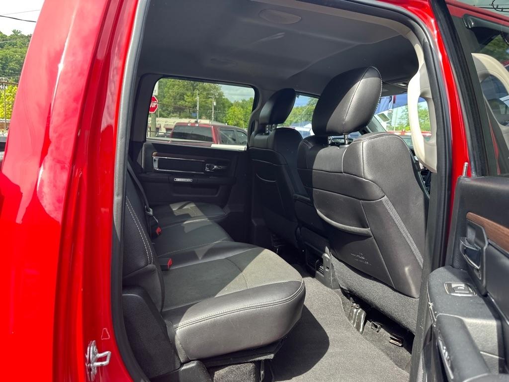 RAM 2500 4WD Crew Cab 149" Laramie 2016