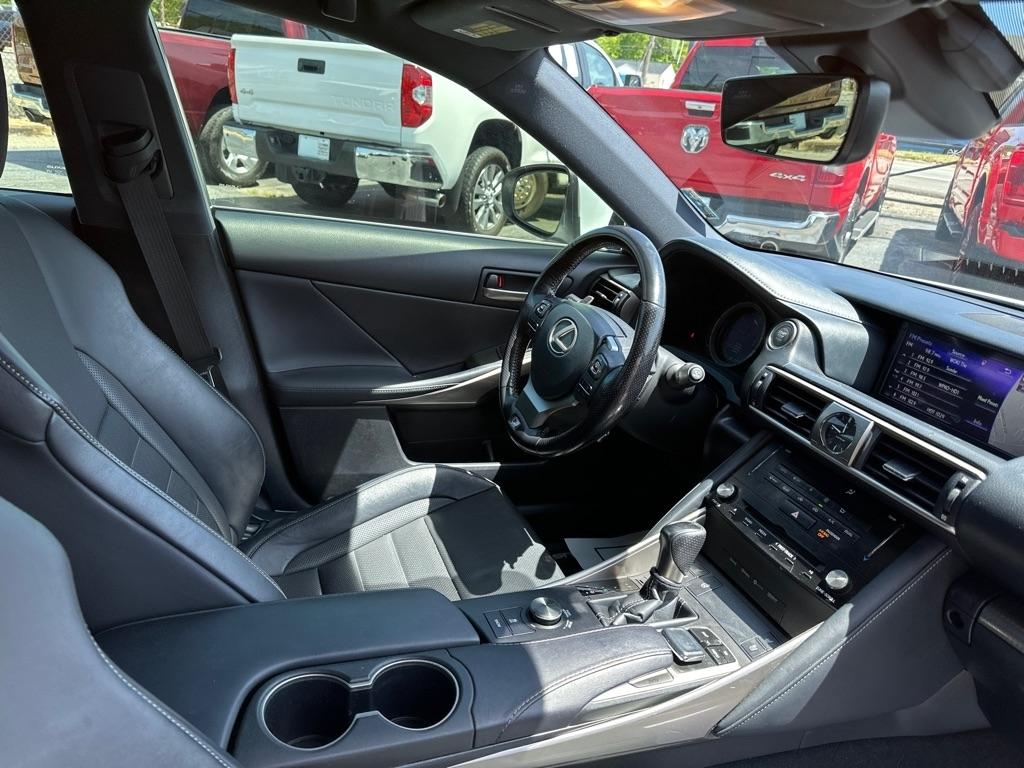 Lexus IS IS 300 AWD 2017