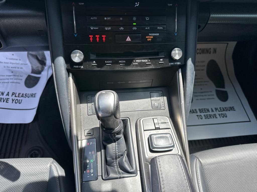 Lexus IS IS 300 AWD 2017