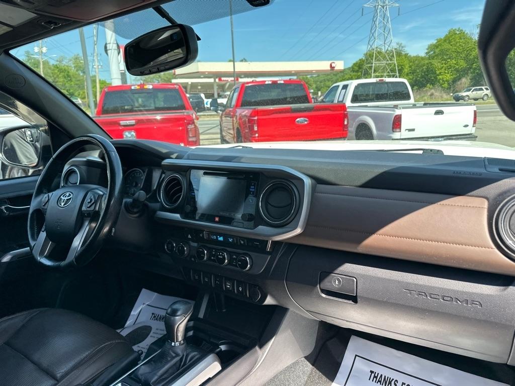 Toyota Tacoma 4WD Double Cab V6 AT Limited (Natl) 2016