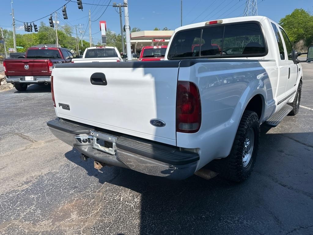 Ford Super Duty F-250 Supercab 142" Lariat 2000