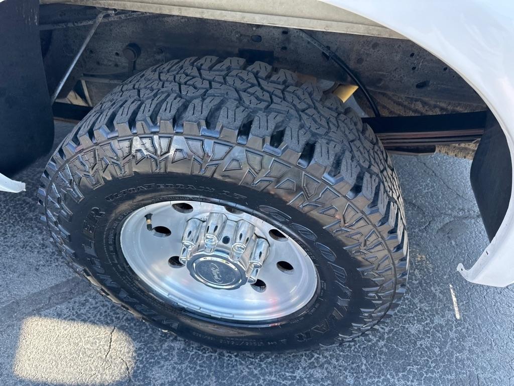 Ford Super Duty F-250 Supercab 142" Lariat 2000