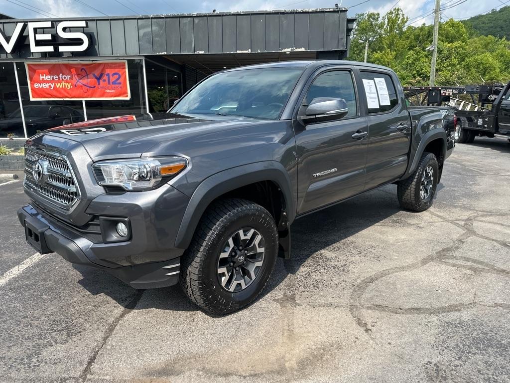 Toyota Tacoma 4WD Double Cab V6 MT TRD Off Road (Natl) 2016