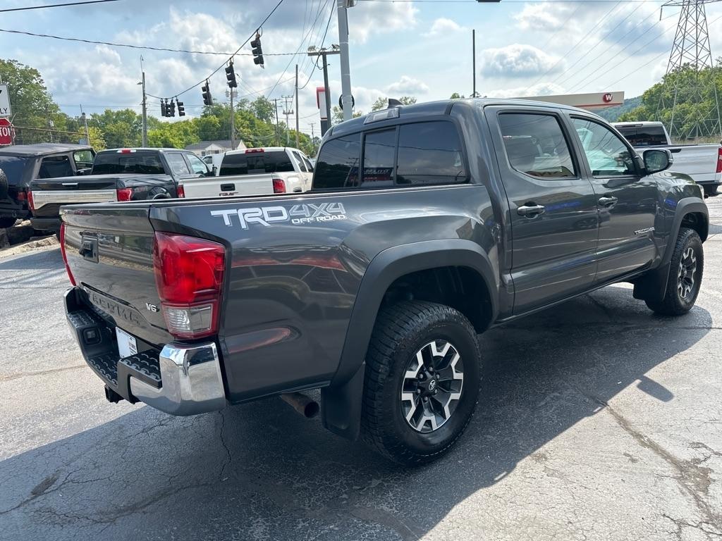 Toyota Tacoma 4WD Double Cab V6 MT TRD Off Road (Natl) 2016