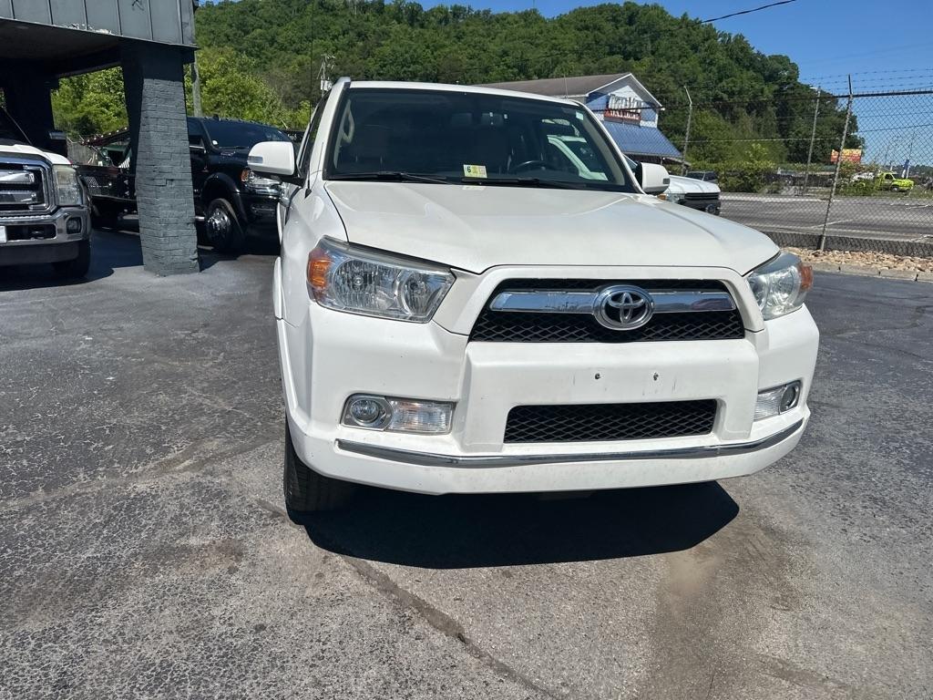 Toyota 4Runner 4WD 4dr V6 Limited (Natl) 2013