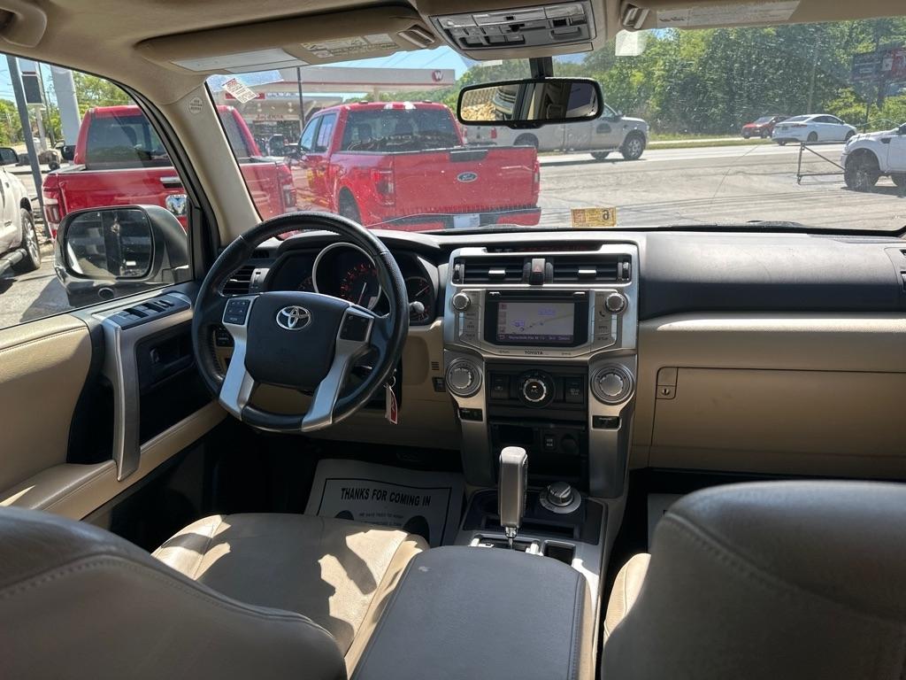Toyota 4Runner 4WD 4dr V6 Limited (Natl) 2013