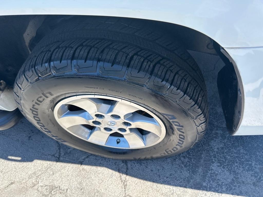 Toyota 4Runner 4WD 4dr V6 Limited (Natl) 2013
