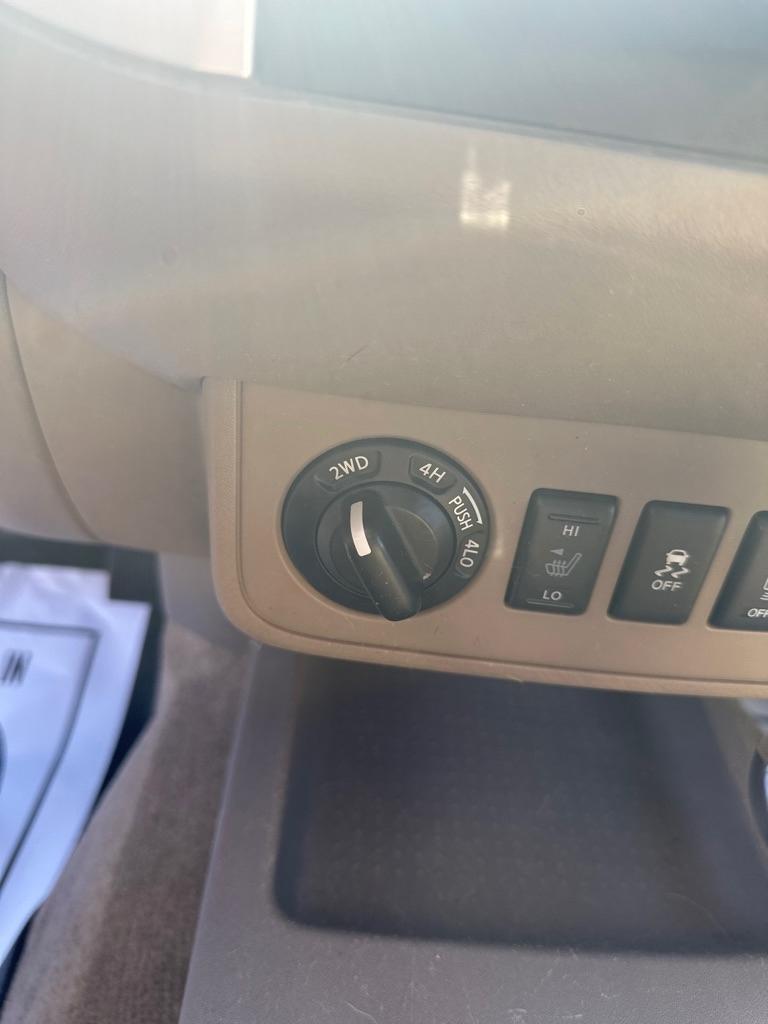 Nissan Frontier 2017.5 Crew Cab 4x4 SV V6 Auto 2017