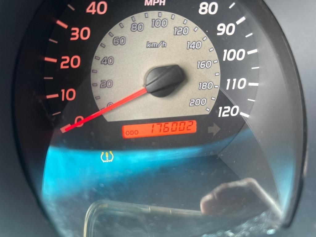 Toyota Tacoma Access 128" V6 Manual 4WD (Natl) 2006