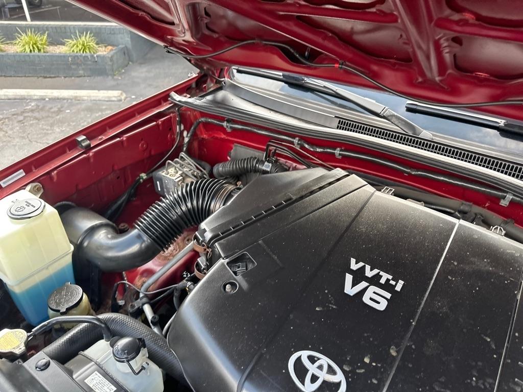 Toyota Tacoma Access 128" V6 Manual 4WD (Natl) 2006