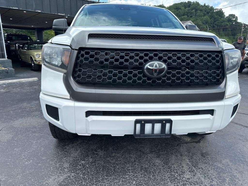 Toyota Tundra 4WD SR5 Double Cab 6.5' Bed 4.6L (Natl) 2018