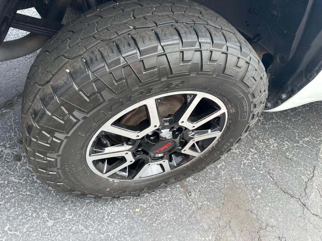 Toyota Tundra 4WD SR5 Double Cab 6.5' Bed 4.6L (Natl) 2018