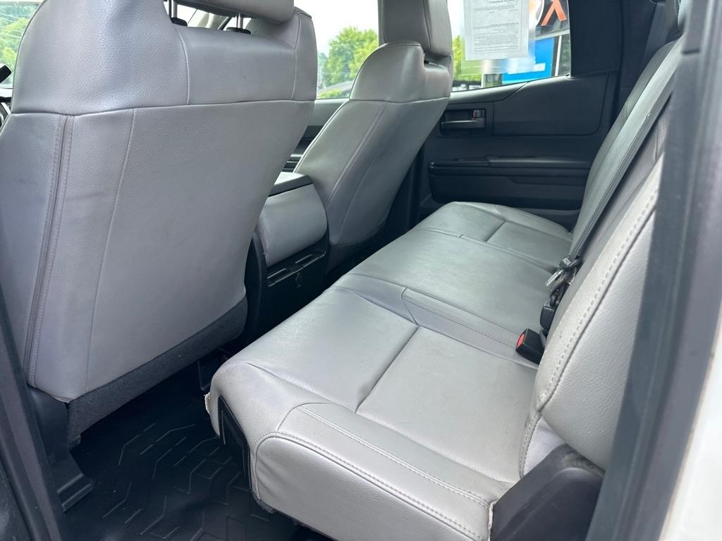 Toyota Tundra 4WD SR5 Double Cab 6.5' Bed 4.6L (Natl) 2018