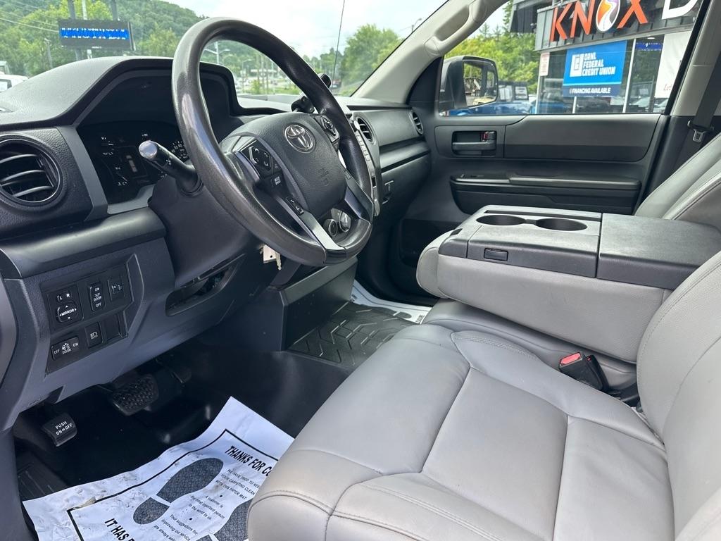Toyota Tundra 4WD SR5 Double Cab 6.5' Bed 4.6L (Natl) 2018