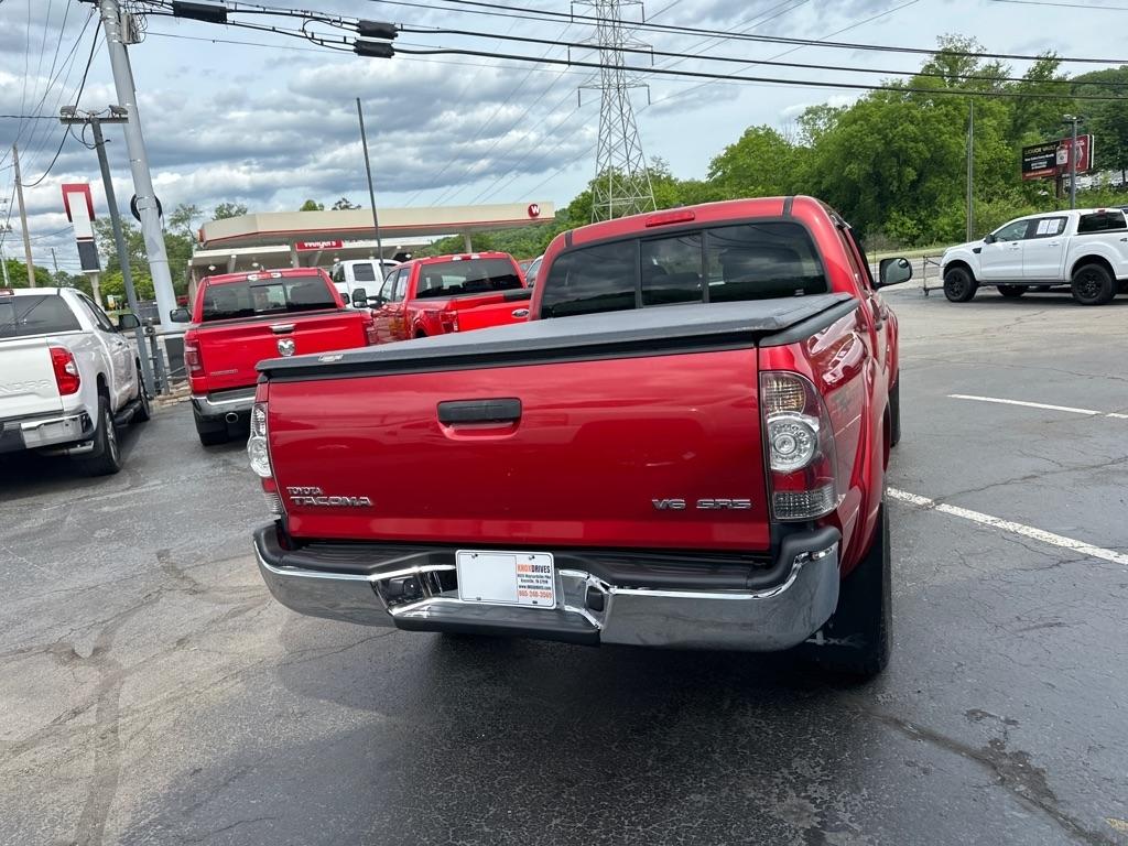 Toyota Tacoma 4WD Double LB V6 AT (Natl) 2011