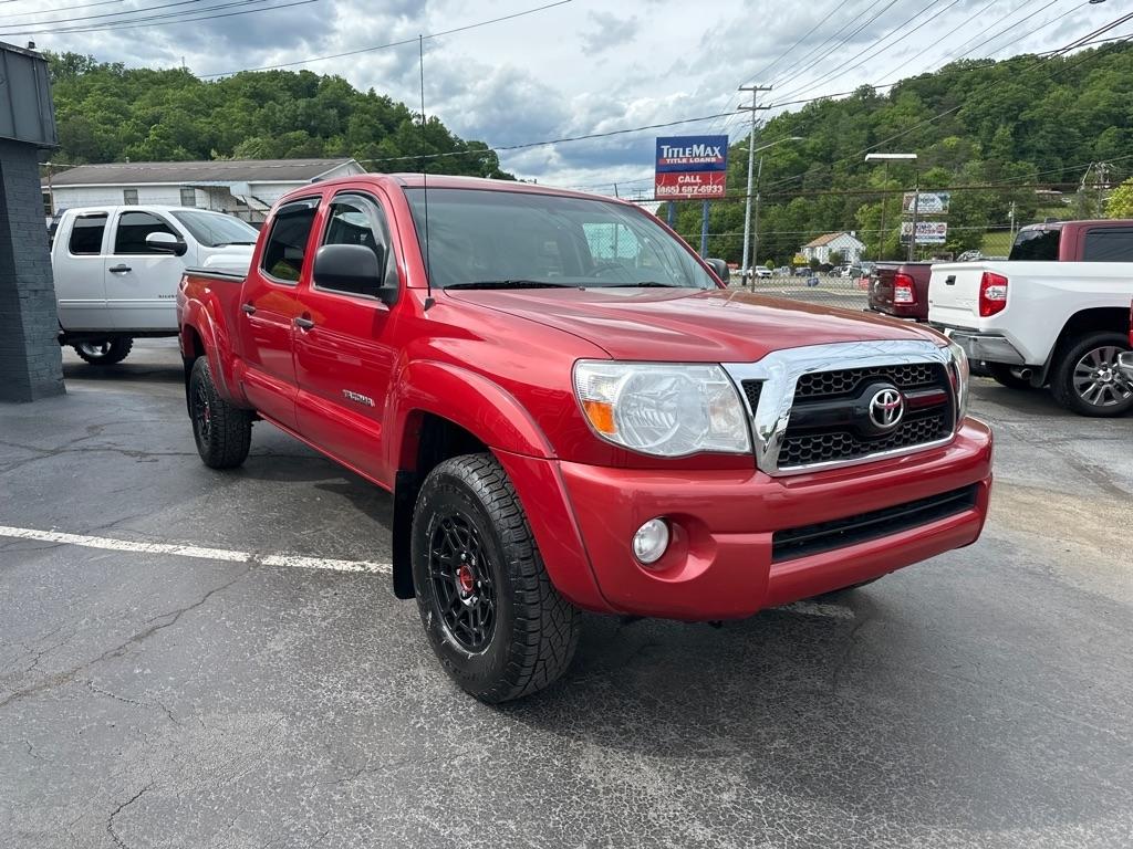 Toyota Tacoma 4WD Double LB V6 AT (Natl) 2011