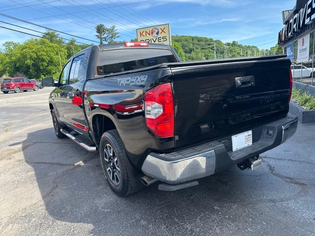 Toyota Tundra 4WD Truck CrewMax 5.7L V8 6-Spd AT SR5 (Natl) 2014