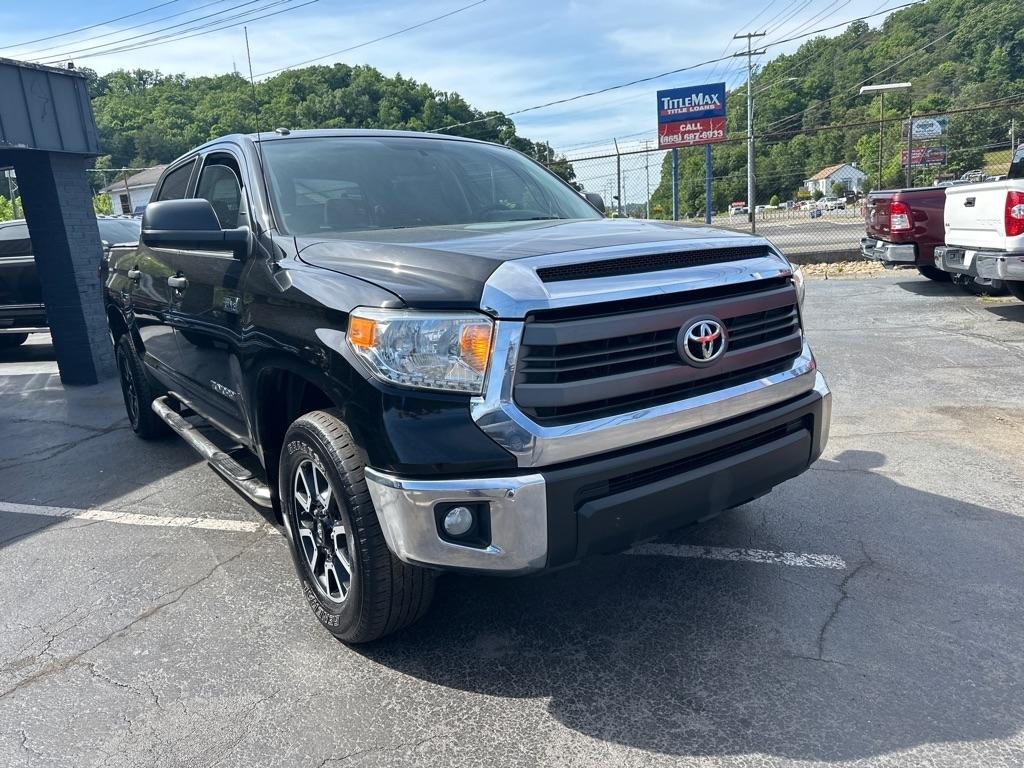 Toyota Tundra 4WD Truck CrewMax 5.7L V8 6-Spd AT SR5 (Natl) 2014