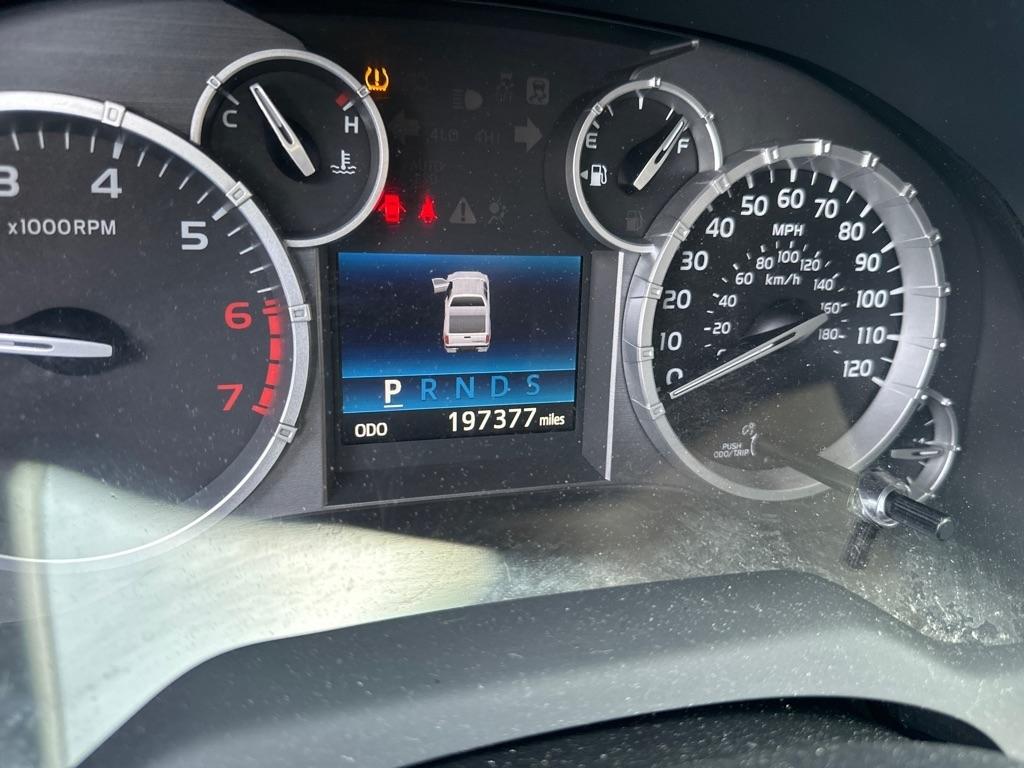 Toyota Tundra 4WD Truck CrewMax 5.7L V8 6-Spd AT SR5 (Natl) 2014