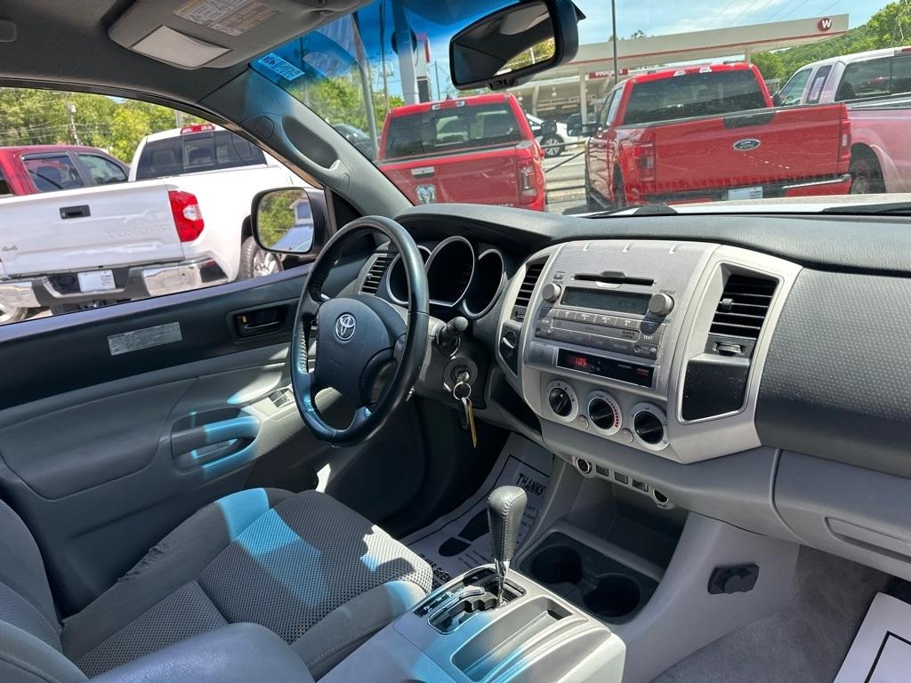 Toyota Tacoma 4WD Double V6 MT (Natl) 2010