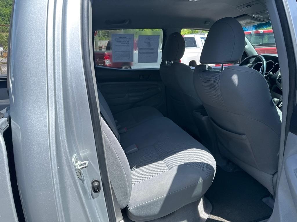 Toyota Tacoma 4WD Double V6 MT (Natl) 2010