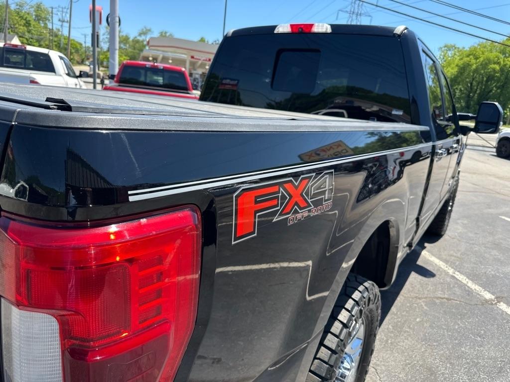 Ford Super Duty F-250 SRW King Ranch 4WD Crew Cab 8' Box 2017