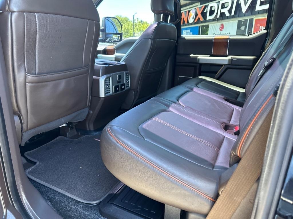 Ford Super Duty F-250 SRW King Ranch 4WD Crew Cab 8' Box 2017