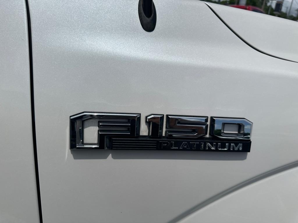 Ford F-150 Platinum 4WD SuperCrew 5.5' Box 2017