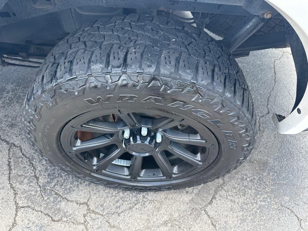 Ford F-150 Platinum 4WD SuperCrew 5.5' Box 2017