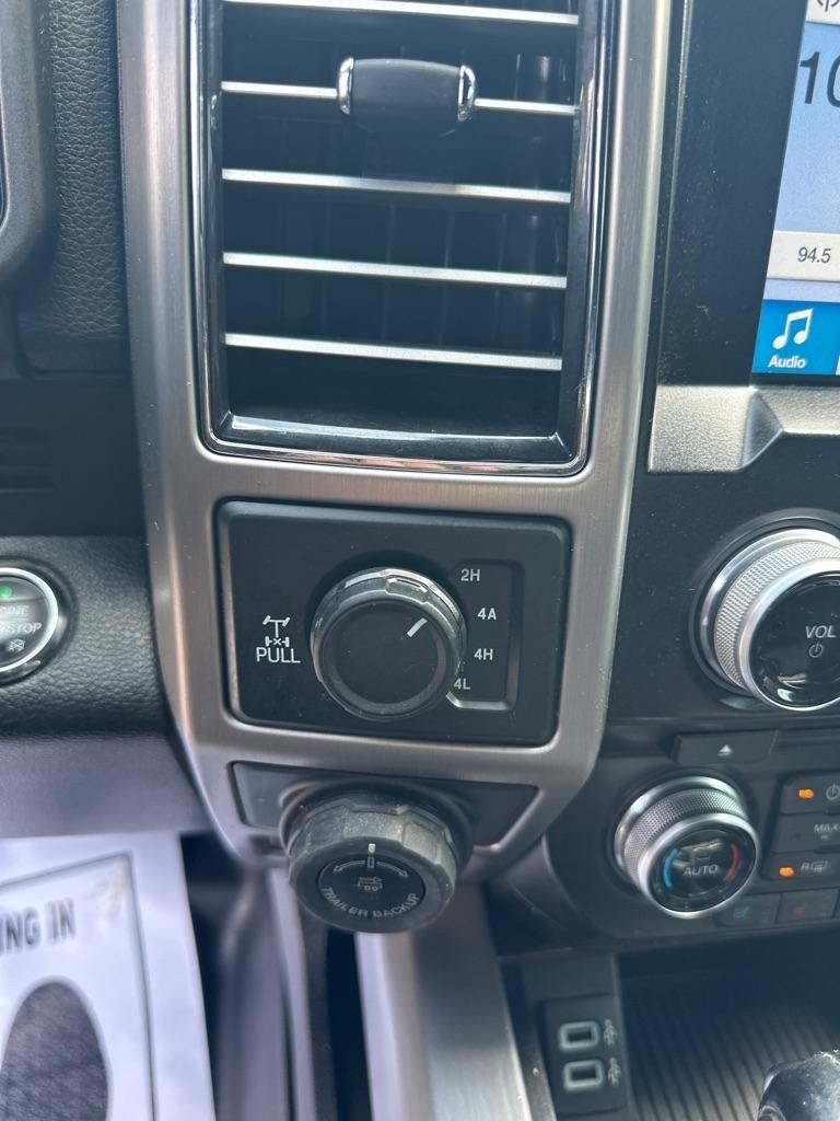 Ford F-150 Platinum 4WD SuperCrew 5.5' Box 2017