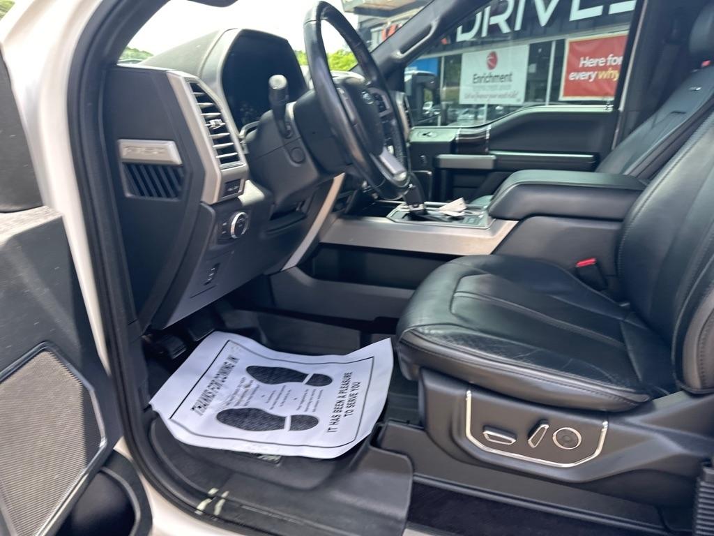 Ford F-150 Platinum 4WD SuperCrew 5.5' Box 2017