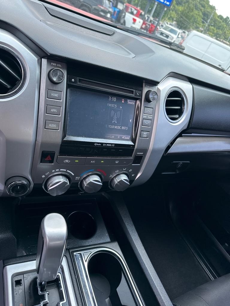 Toyota Tundra 4WD Truck CrewMax 5.7L FFV V8 6-Spd AT SR5 (Natl) 2014
