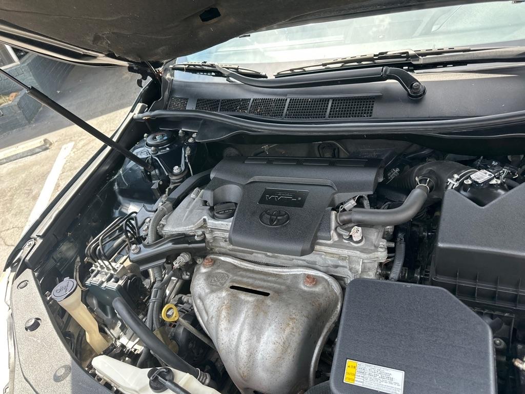 Toyota Camry 4dr Sdn I4 Auto SE w/Special Edition Pkg (Natl) 2016