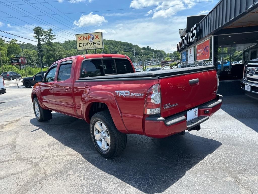 Toyota Tacoma 4WD Double Cab LB V6 AT (Natl) 2015
