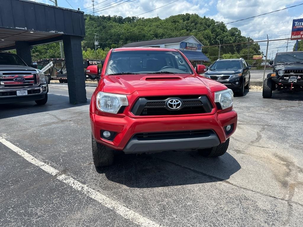 Toyota Tacoma 4WD Double Cab LB V6 AT (Natl) 2015