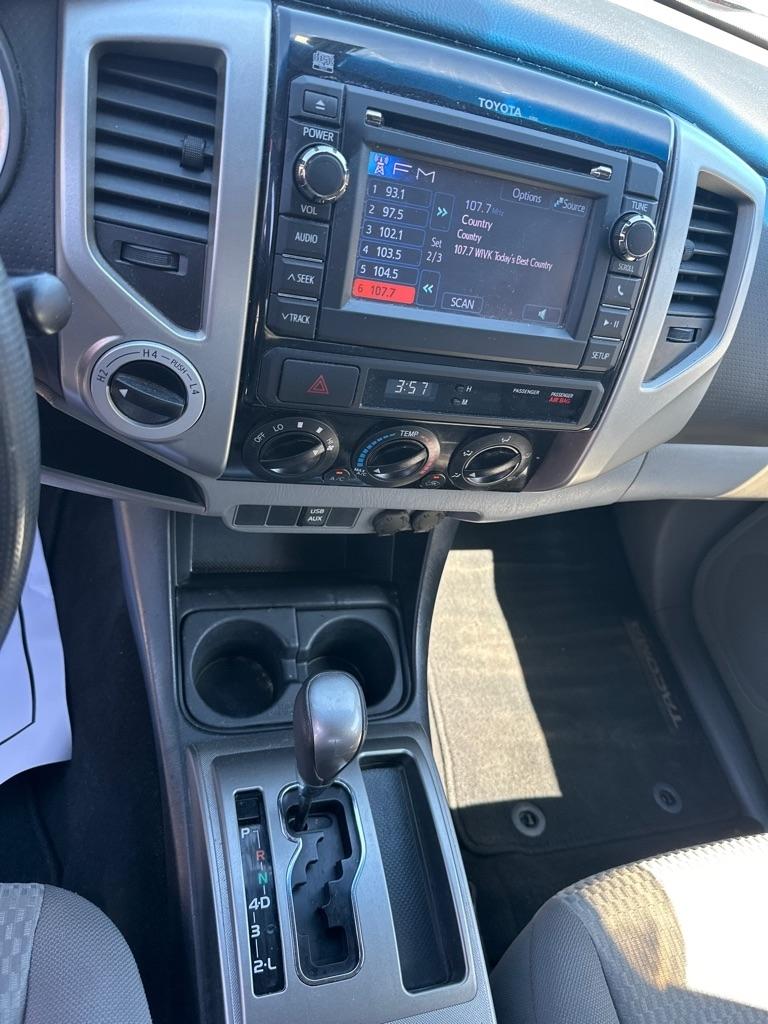 Toyota Tacoma 4WD Double Cab LB V6 AT (Natl) 2013