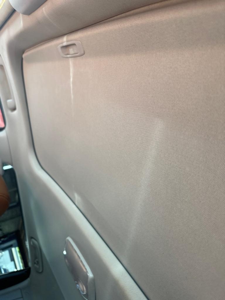 Toyota Tundra 4WD Truck CrewMax 5.7L FFV V8 6-Spd AT Platinum (Natl) 2016
