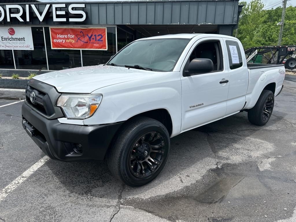 Toyota Tacoma 2WD Access Cab I4 MT (Natl) 2013