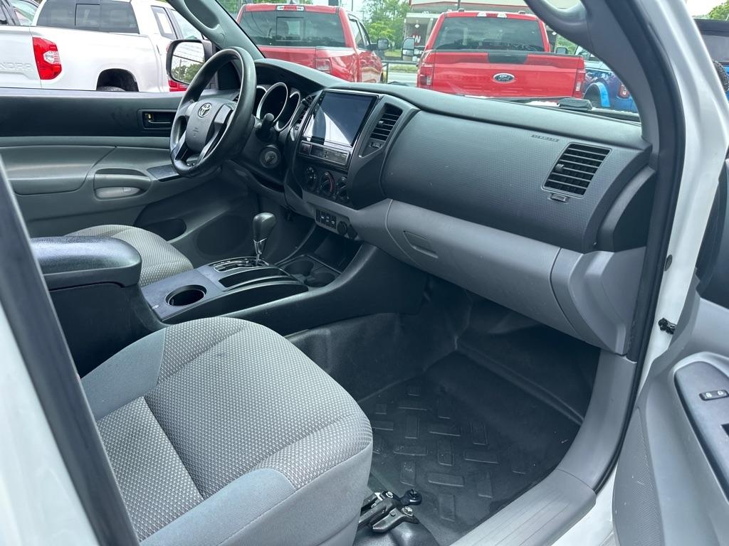Toyota Tacoma 2WD Access Cab I4 MT (Natl) 2013