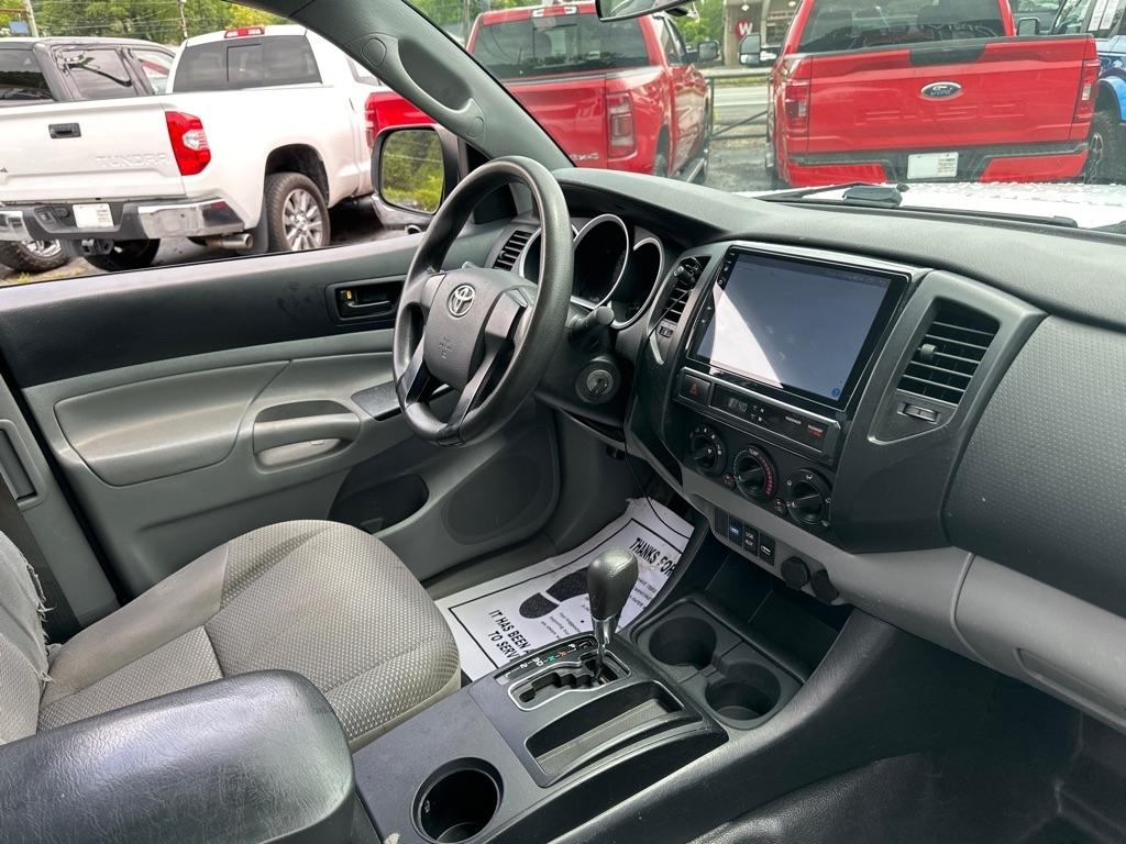 Toyota Tacoma 2WD Access Cab I4 MT (Natl) 2013