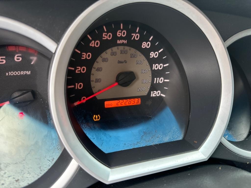 Toyota Tacoma 4WD Double V6 MT (Natl) 2011