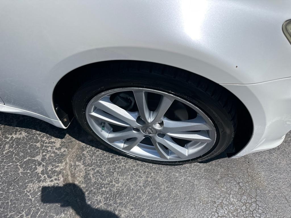 Lexus IS 250 4dr Sport Sdn Manual RWD 2007