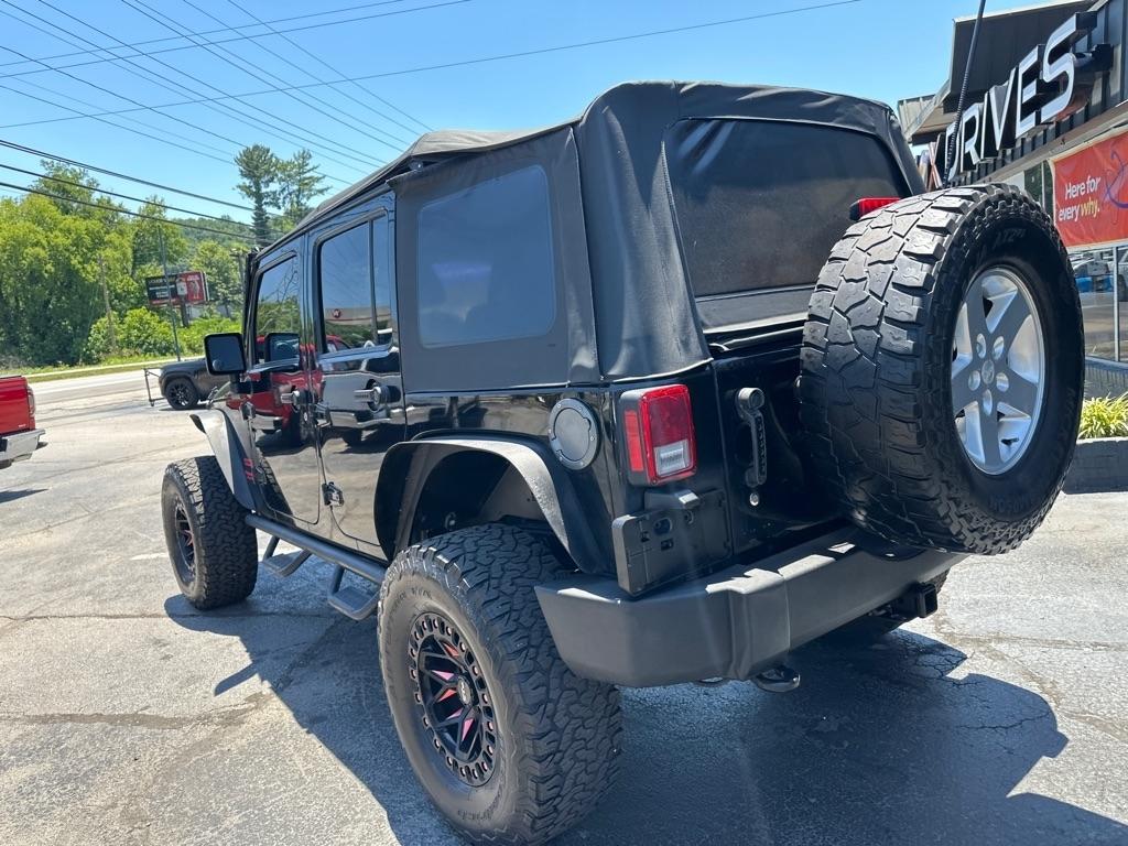 Jeep Wrangler Unlimited 4WD 4dr Sport 2014