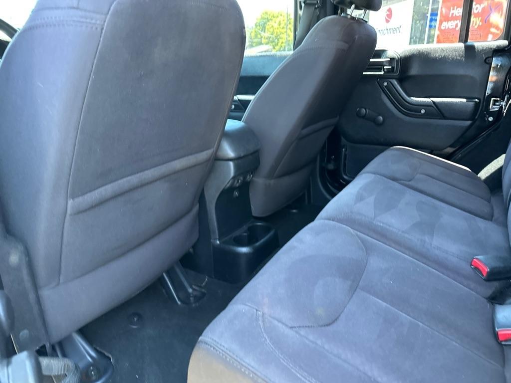 Jeep Wrangler Unlimited 4WD 4dr Sport 2014